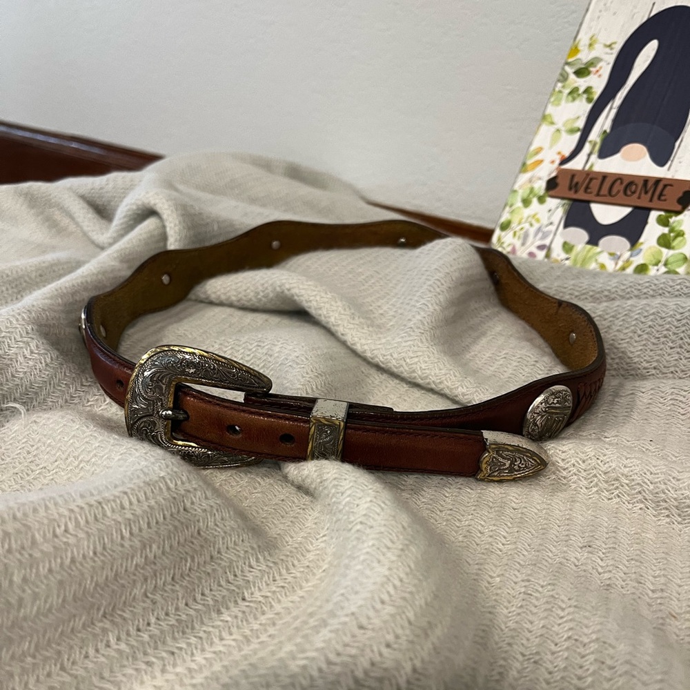 Justin Boots Brown Leather Belt with Silver-Tone Western Buckle